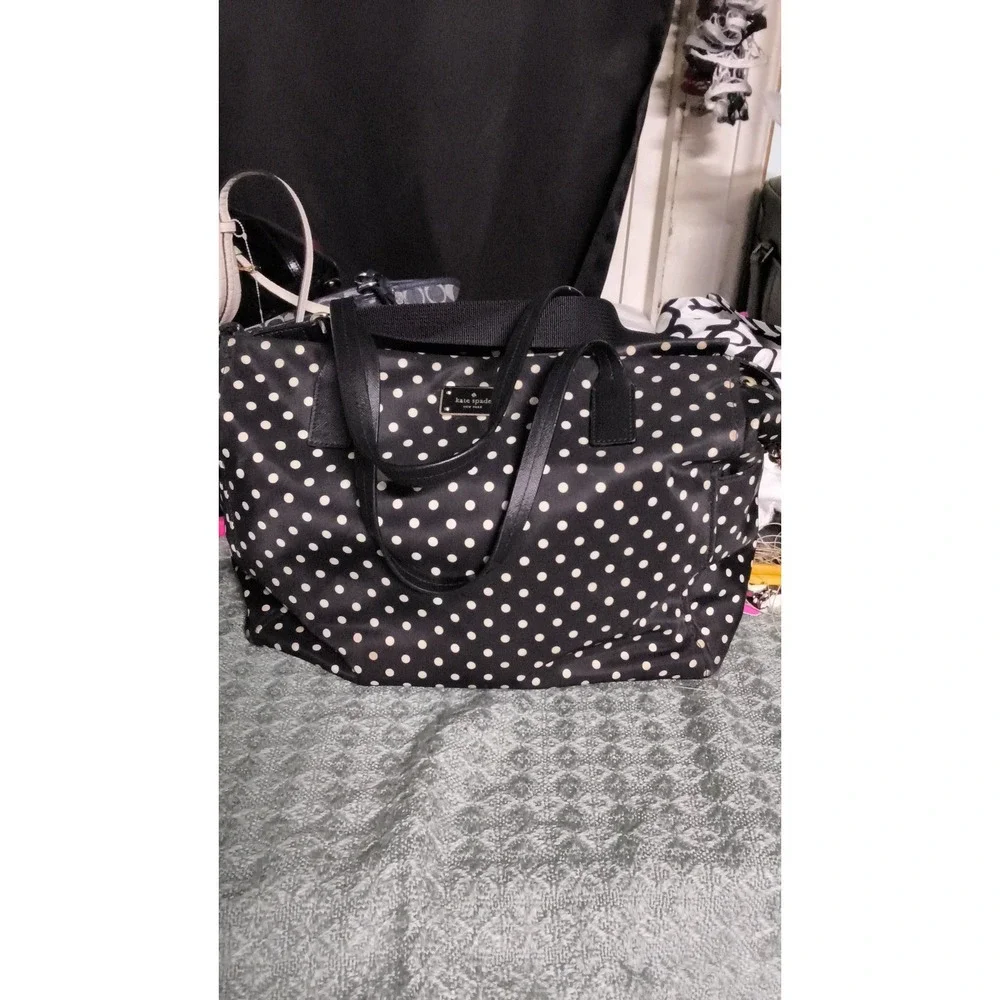 103.Kate‎ Spade Taden baby bag